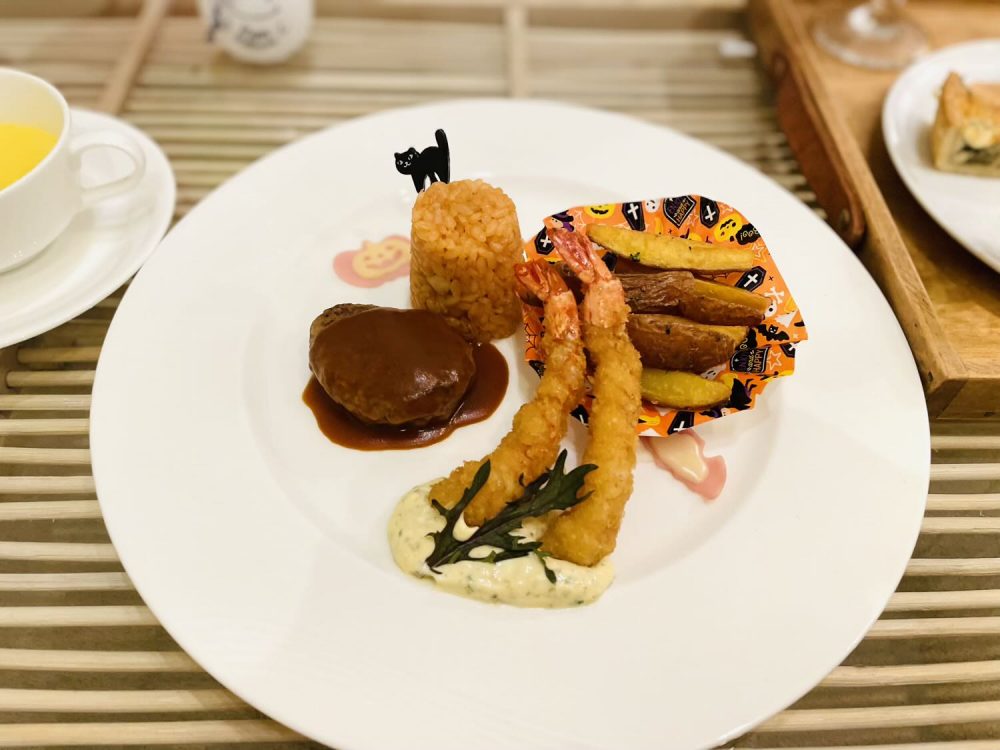 ホテルマリノアリゾートの夕食・ハロウィンプラン