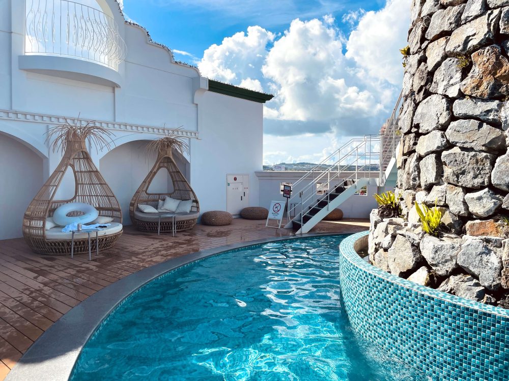 レクー沖縄北谷スパ&リゾートのプール