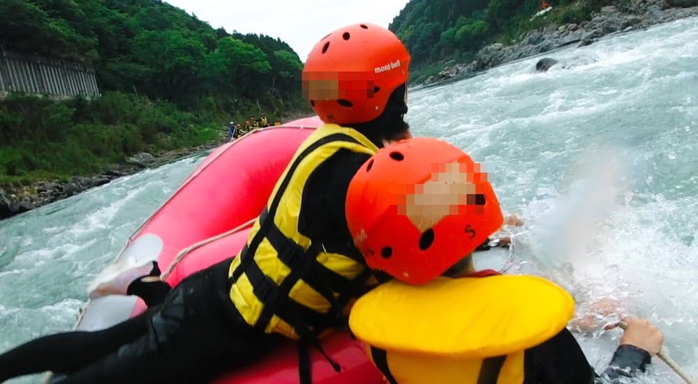 人吉市球磨川でラフティング