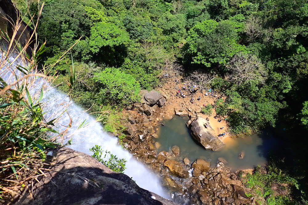 ピナイサーラの滝ツアー